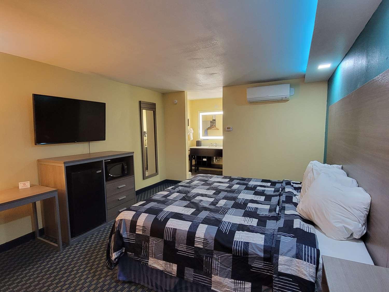 Surestay Plus Hotel By Best Western Odessa Exterior photo